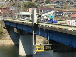 岡山県高梁市内　某吊り足場